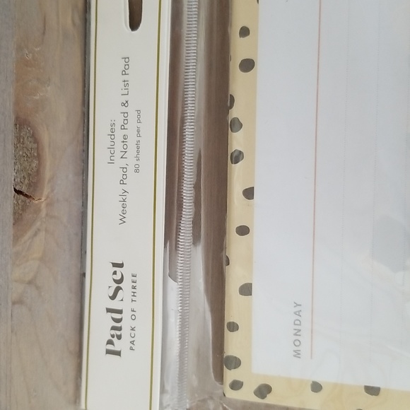 The Everygirl Day Designer Pad Set - Picture 3 of 7